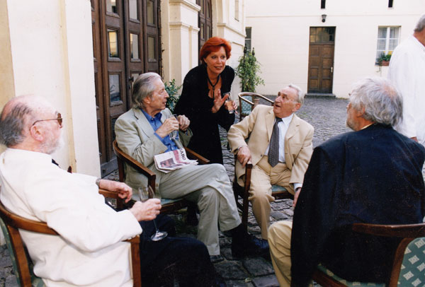 Foto von Literatenrunde mit Barbara